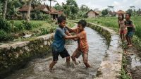 Krisis Pembentukan Kepribadian di Tengah Masyarakat